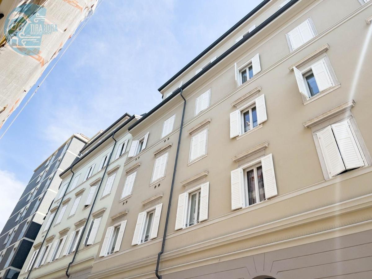 Slataper 19 Tirabora Short Rent Leilighet Trieste Eksteriør bilde